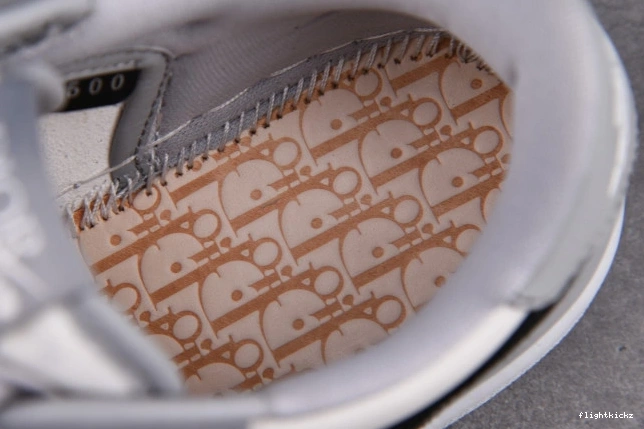 LOW OG CN8607-002 JORDAN X shoe 1 (DR DR box) 0731